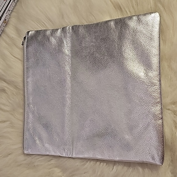 Victoria's Secret silver tone vegan leather bag pouch zippered 10x11 inches - Picture 5 of 8